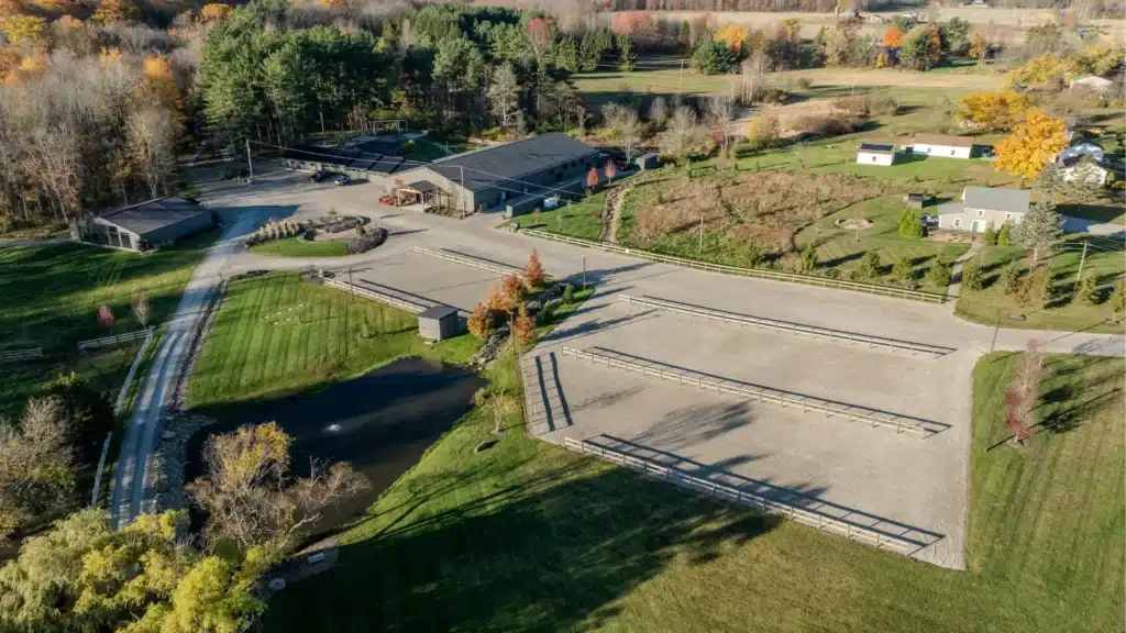 standing-rock-farms-aerial-wedding-venue-onsite-lodging-ohio