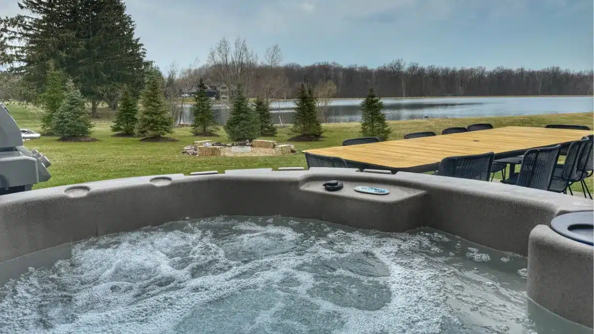 Wobin cabin hot tub view Lake